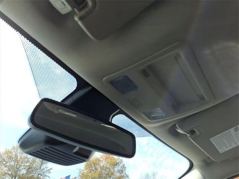 Used 2022 Ford Ranger XL image 17