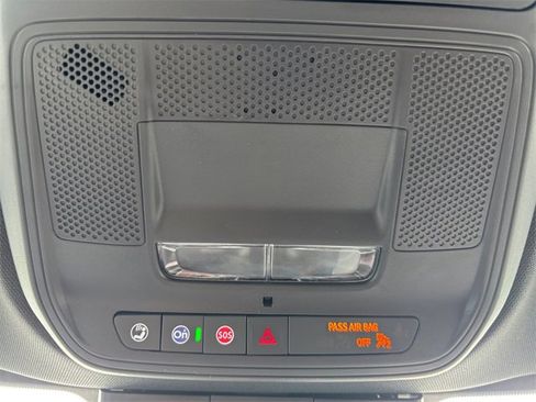 New 2026 Chevrolet Traverse Z71 w/ Enhanced Driving Package image 28