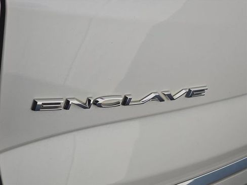 Used 2024 Buick Enclave Essence FWD image 15