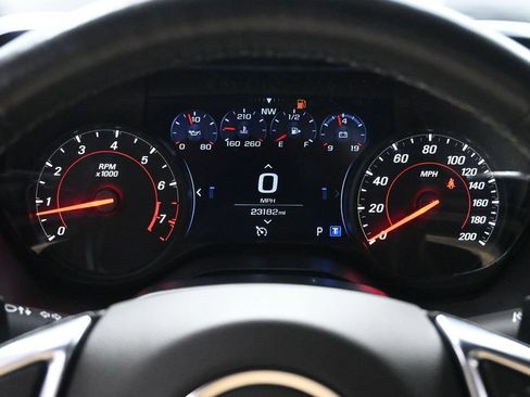 Used 2019 Chevrolet Camaro SS RWD image 21