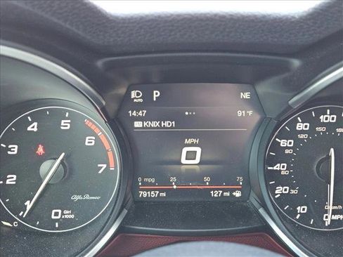 Used 2018 Alfa Romeo Stelvio Ti Sport image 11