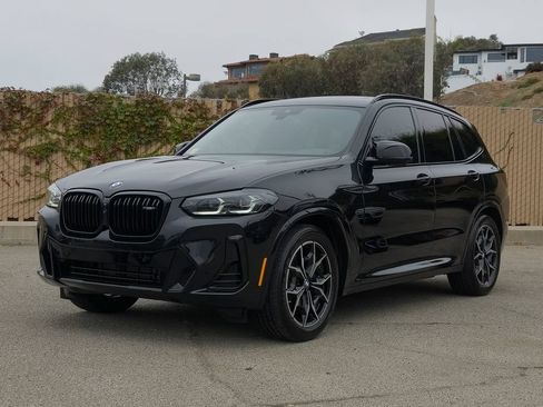 Used 2024 BMW X3 M40i w/ Parking Assistance Package AWD/4WD image 3