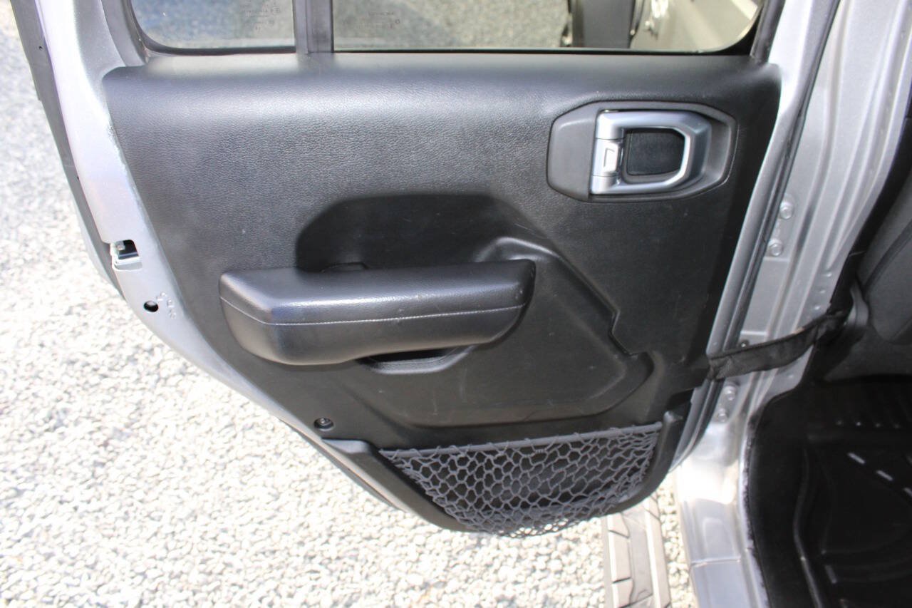 Used 2019 Jeep Wrangler Unlimited Sport S AWD/4WD image 22