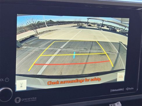 Used 2022 Toyota Tundra SR5 w/ SR5 Convenience Package image 18