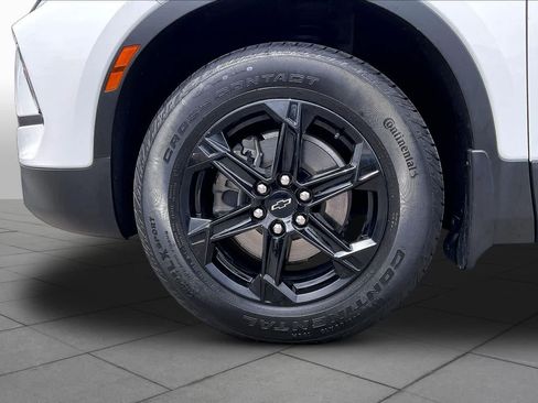Used 2023 Chevrolet Blazer LT w/ Midnight/Sport Edition FWD image 10