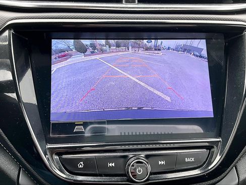 Used 2022 Chevrolet TrailBlazer ACTIV w/ Technology Package image 14