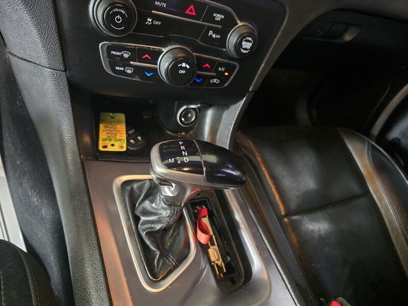 Used 2020 Dodge Charger SXT w/ Leather Interior Group RWD image 20
