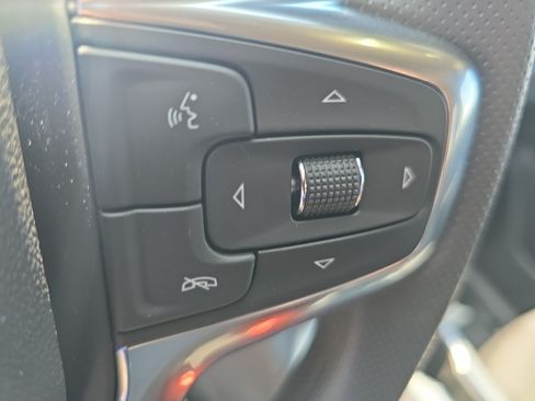 New 2026 Chevrolet Blazer LT w/ LPO, Floor Liner Package FWD image 18