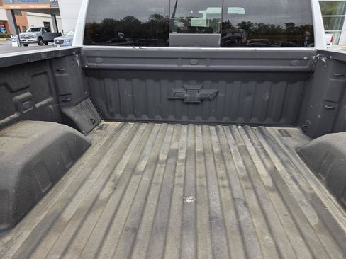 Used 2020 Chevrolet Silverado 1500 RST AWD/4WD image 17