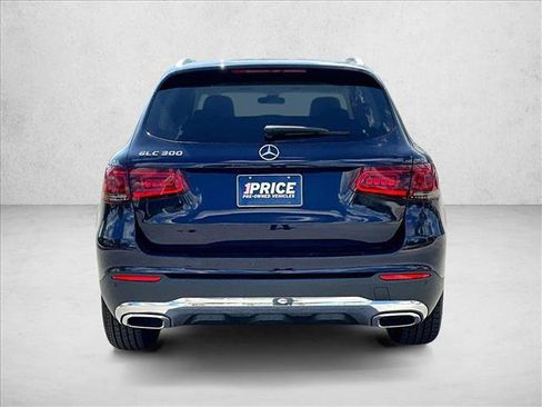 Used 2021 Mercedes-Benz GLC 300 image 4