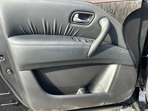 Used 2024 Nissan Armada Platinum w/ Captain's Chairs Package image 19