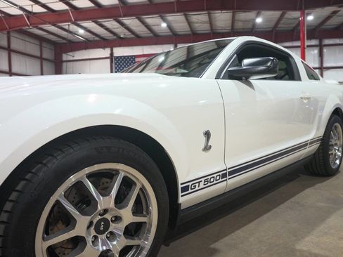 Used 2008 Ford Mustang Shelby GT500 RWD image 29