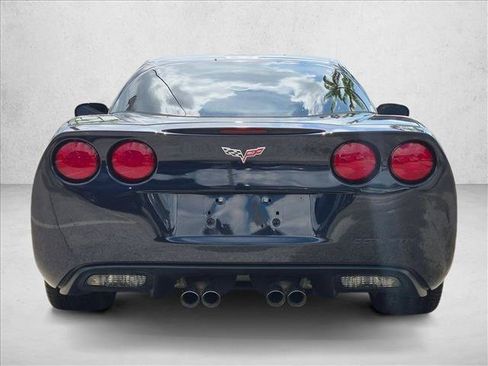 Used 2013 Chevrolet Corvette Coupe RWD image 6
