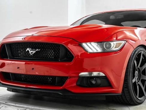 Used 2015 Ford Mustang GT Premium w/ Equipment Group 401A RWD image 14