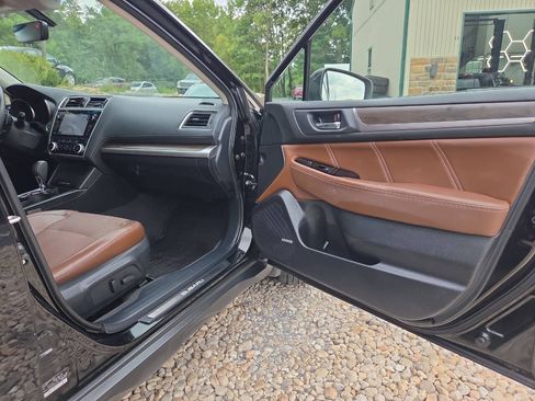 Used 2019 Subaru Outback 3.6R Touring w/ Protection Package #1 AWD/4WD image 28