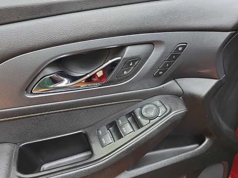 Used 2020 Chevrolet Traverse Premier image 27