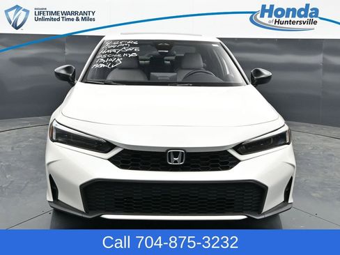 Used 2025 Honda Civic Sport image 2