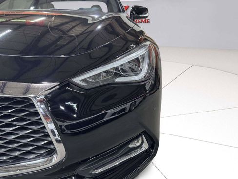 Used 2017 INFINITI Q60 3.0t w/ Premium Plus Package 3.0T AWD/4WD image 11