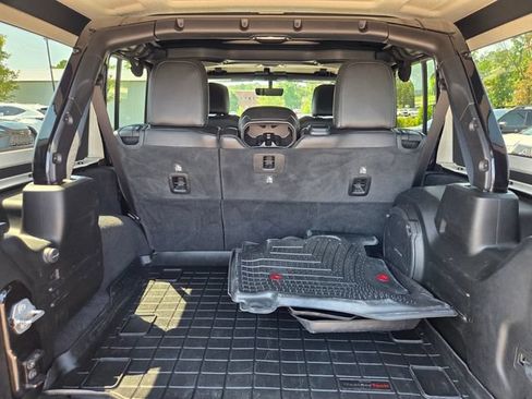 Used 2021 Jeep Wrangler Unlimited Rubicon AWD/4WD image 17