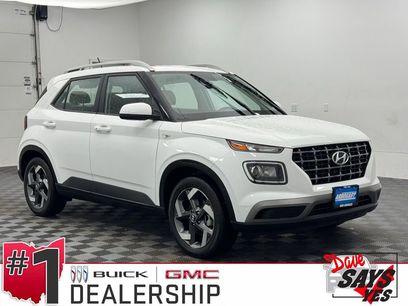 Used 2025 Hyundai Venue SEL