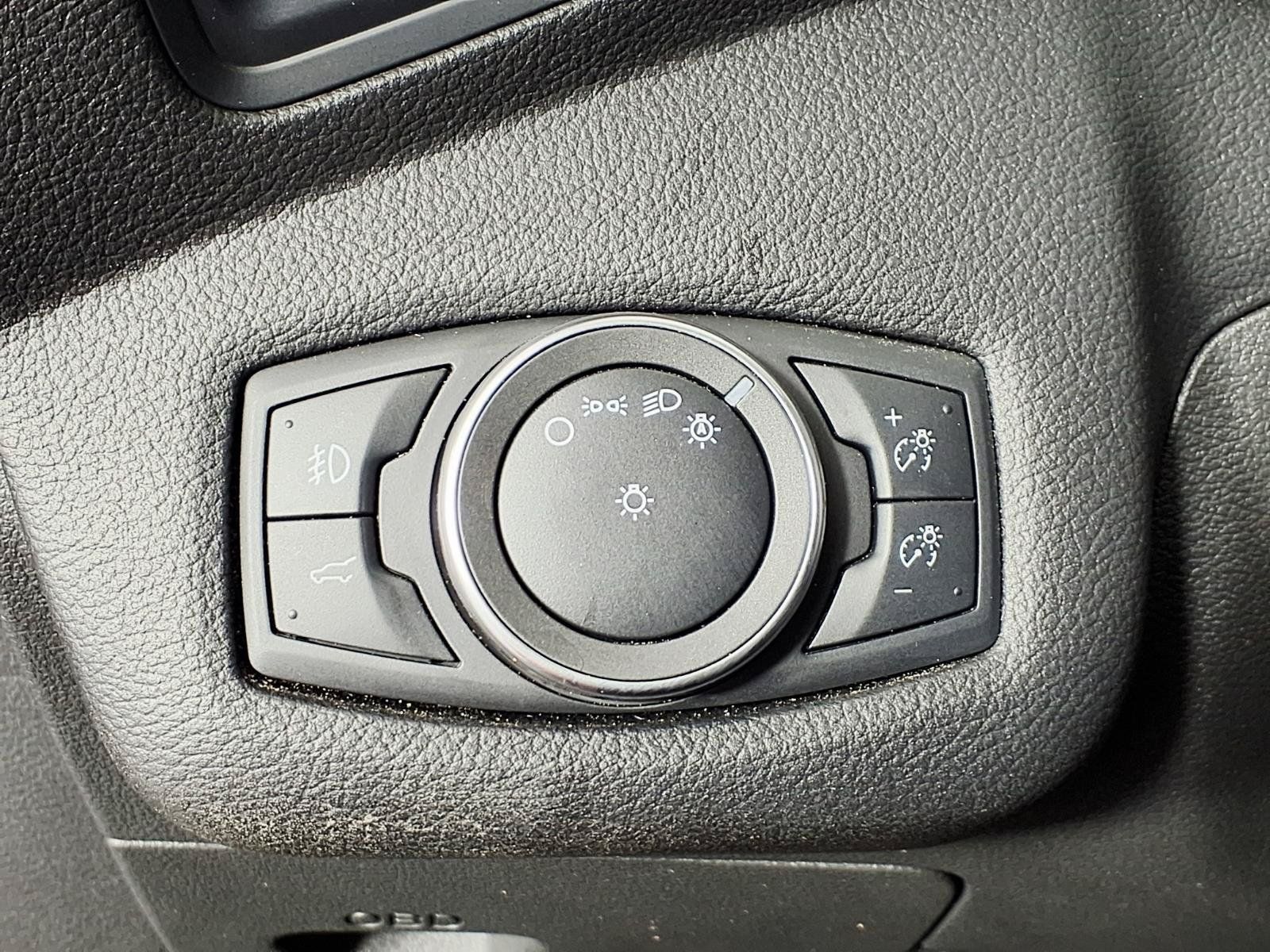 Used 2019 Ford Escape SEL FWD image 16