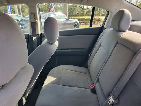 Used 2012 Nissan Sentra 2.0 image 11