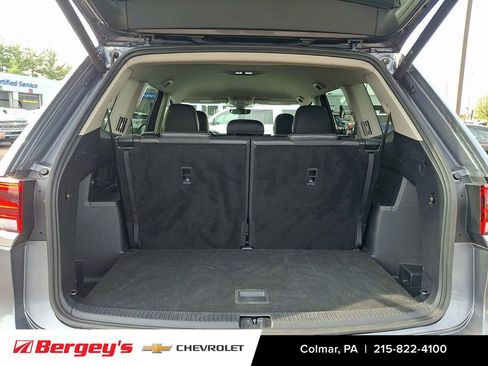 Used 2025 Volkswagen Atlas SE AWD/4WD image 31