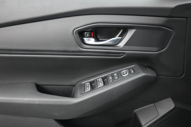 Certified 2025 Honda Accord SE image 25