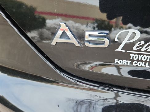 Used 2021 Audi A5 2.0T Premium image 9