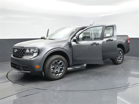 New 2025 Ford Maverick XLT w/ XLT Luxury Package image 59