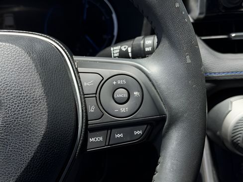 Used 2019 Toyota RAV4 XSE AWD/4WD image 14