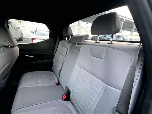 Used 2022 Hyundai Santa Cruz SEL image 15