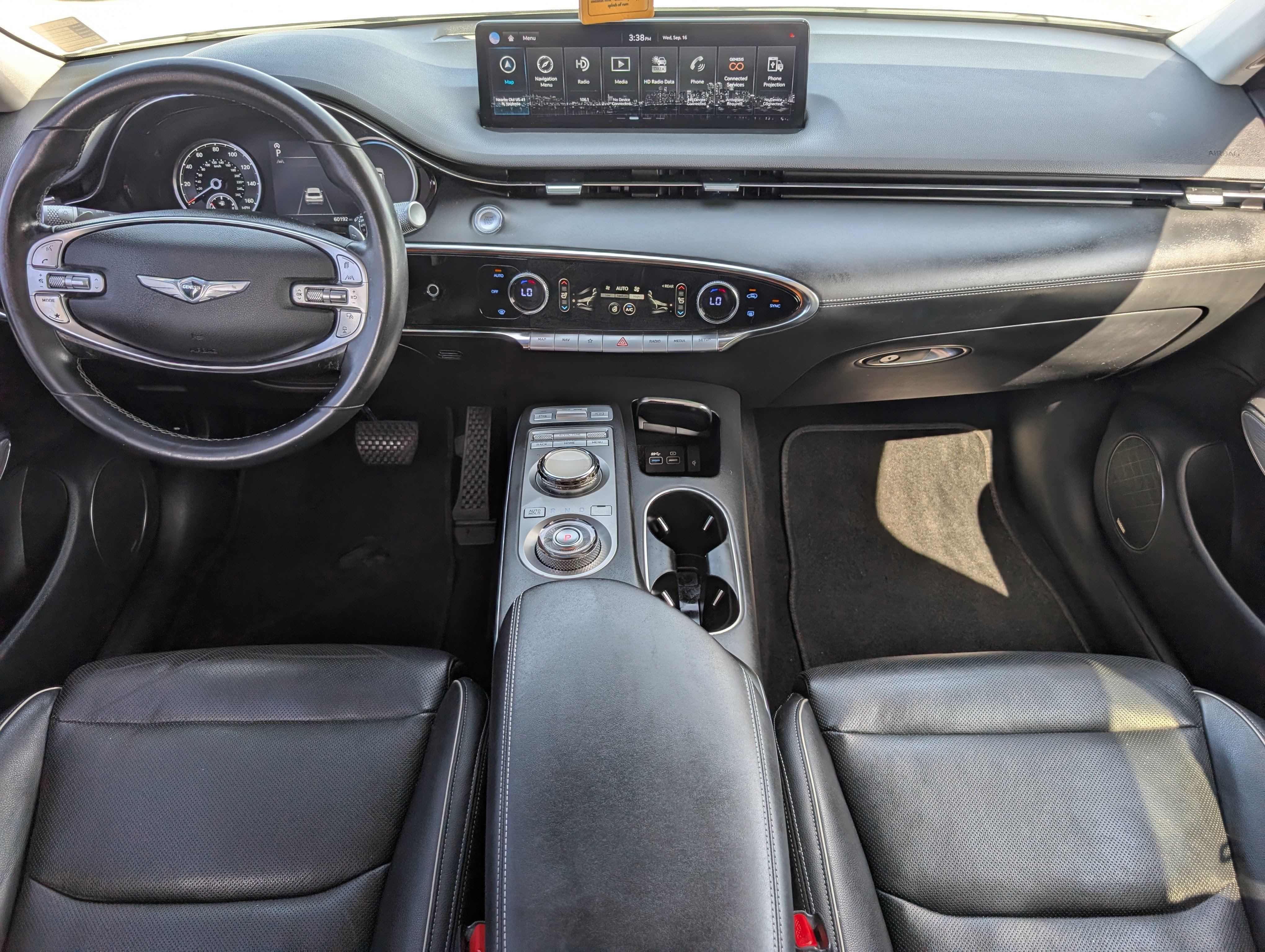 Used 2022 Genesis GV70 2.5T w/ Advanced Package AWD/4WD image 5