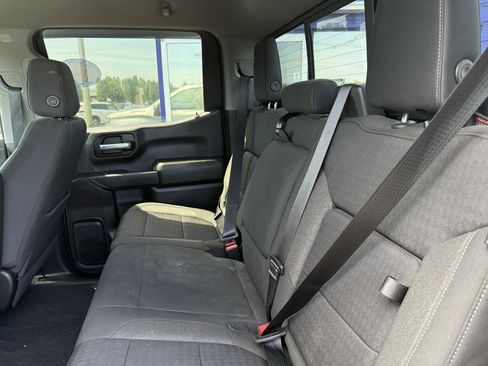 Used 2021 Chevrolet Silverado 1500 LT w/ Convenience Package II AWD/4WD image 9