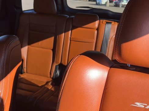 Used 2014 Jeep Grand Cherokee SRT image 5