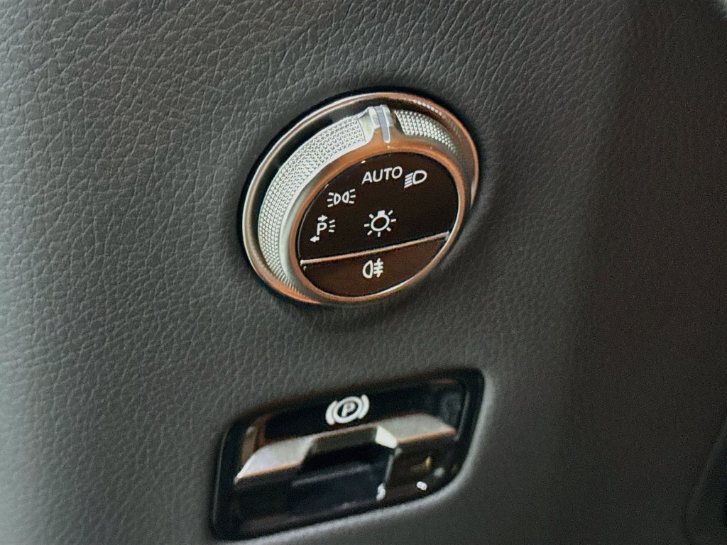 Certified 2026 Mercedes-Benz GLC 300 4MATIC image 10