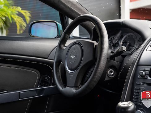 Used 2007 Aston Martin V8 Vantage Coupe RWD image 26