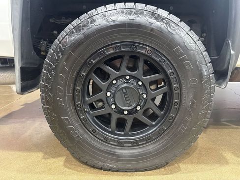 Used 2017 GMC Sierra 3500 Denali image 34