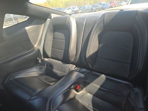 Used 2024 Ford Mustang Premium image 7