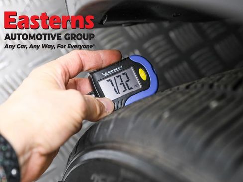 Used 2021 Tesla Model Y 2WD image 25