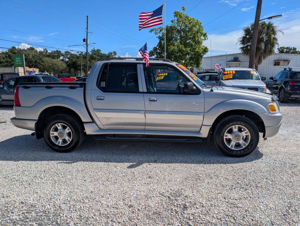 Used 2004 Ford Explorer Sport Trac XLT RWD image 4