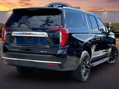 Used 2023 GMC Yukon XL SLT w/ SLT Premium Package AWD/4WD image 13