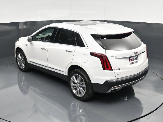 Used 2024 Cadillac XT5 Premium Luxury w/ LPO, Floor Liner Package AWD/4WD image 56
