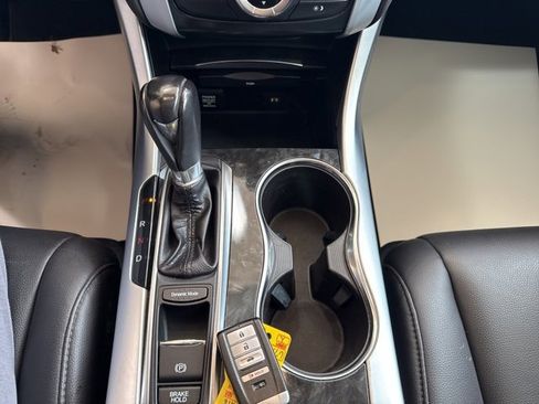 Used 2019 Acura TLX image 21