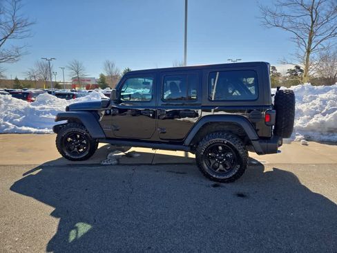 Used 2023 Jeep Wrangler Unlimited w/ Cold Weather Group image 4