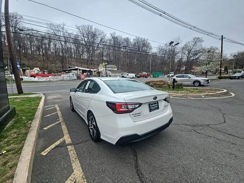 Used 2024 Subaru Legacy Premium AWD/4WD image 5