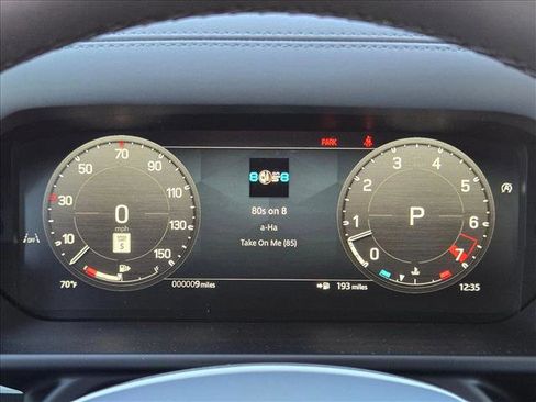 New 2026 Land Rover Defender 110 X-Dynamic SE image 11