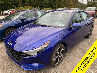 Certified 2023 Hyundai Elantra SEL w/ Convenience Package