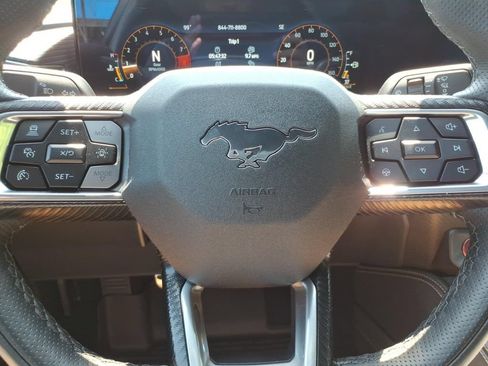 Used 2024 Ford Mustang GT Premium RWD image 13