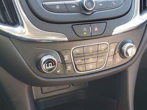 Certified 2023 Chevrolet Equinox LT image 34